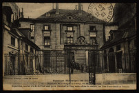 Succursale de la Banque de France, rue de la Préfecture [image fixe] , Besançon : Cliché Ch. Leroux, 1910/1921