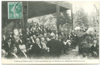 Besançon - Les fêtes des 14 15 et 16 août 1909. Tribune officielle à l'inauguration de la statue du général Jeanningros [image fixe] , 1909