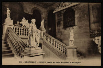 Besançon - Besançon - Musée - Escalier des Salles de Peinture et de Sculpture. [image fixe] , Besançon : Etablissements C. Lardier - Besançon (Doubs), 1910/1930