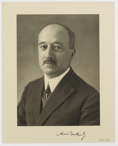 Aimé Berthod, député du Jura, 1931 [estampe] / New York Times, 16, rue de la Paix, Paris , Paris : New York Times, 1931