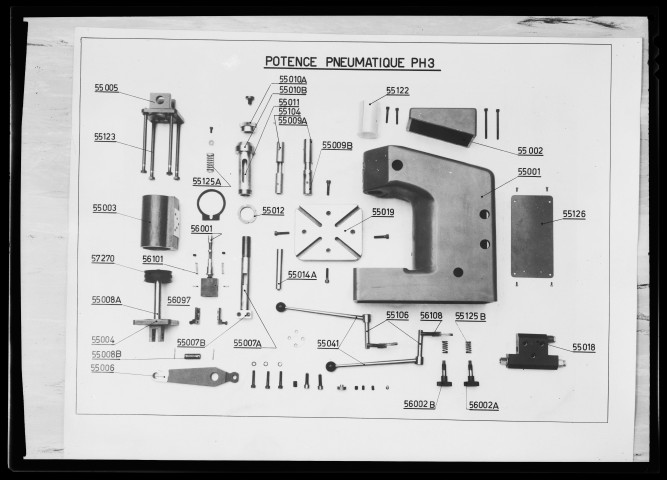 39MDT224 - Vue éclatée potence pneumatique PH3 : négatif (noir et blanc).
