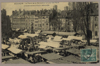 Besançon - La Place de la Révolution un jour de Foire. (Anciennement Place Labourée) [image fixe] 1904/1930