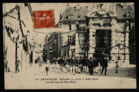 Besançon - Fêtes des 13, 14 et 15 Août 1910 - Décorations Place Jouffroy. [image fixe] , 1904/1910