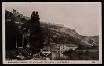 Besançon - Les usines de Tarragnoz - la Citadelle [image fixe] , Paris : Marque " Rose ", Paris, 145, rue du Temple, 1909/1914