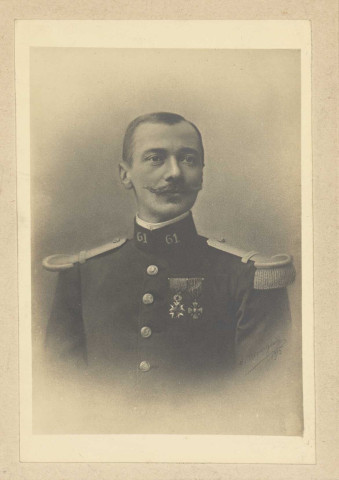 Photographie ; portrait de Fernand Savourey, ami de la famille Jacquemin.