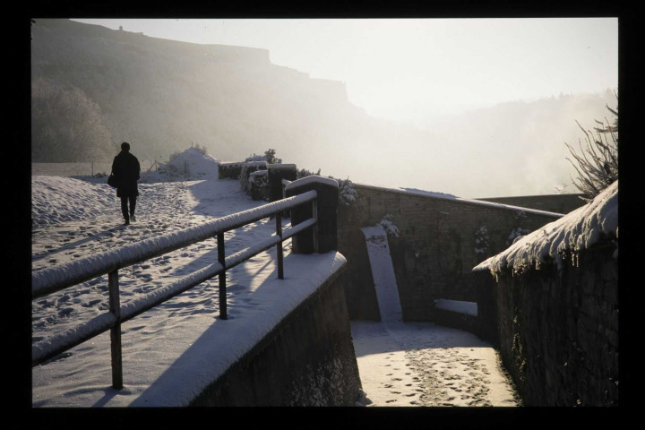 Vues de Besançon sous la neige (principalement la Citadelle).