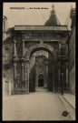 Besançon. - La Porte Noire [image fixe] : S. F. N. G. R. [Société française des nouvelles galeries réunies], 1904/1907