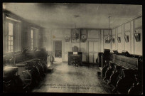 Besançon - Abbaye Cistercienne de N.-D. de Consolation fondée en 1204 - Choeur des Religieuses [image fixe] , 1904/1930