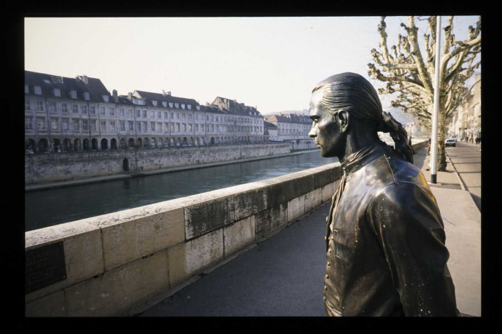 Statue de Jouffroy d'Abbans quai Veil Picard.