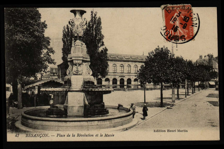 Besançon - Besançon - Place de la Révolution et le Musée. [image fixe] , Paris : Lévy Fils et Cie, Paris : Edition Henri Martin, 1910/1915