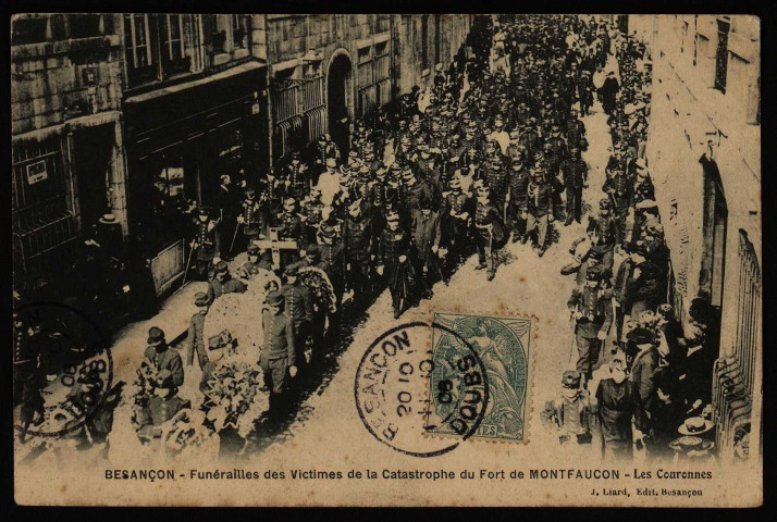 Funérailles des Victimes de la Catastrophe du Fort de Montfaucon - Les Couronnes. [image fixe] , Besançon : J. Liard, édit. Besançon, 1905/1906