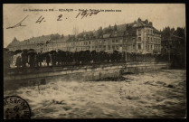 Besançon - Les Inondations en 1910 - Pont Battant, les grandes eaux. [image fixe] , Besançon : Mosdier, édit. Besançon, 1904/1910