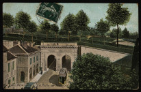 Besançon - La Porte de Battant [image fixe] , Besançon : L. V. &amp; Cie, 1904/1908