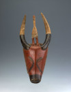 Masque Dye - masque Gouro, Côte d’Ivoiremasque d’antilope surmonté d’un oiseau