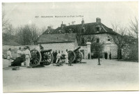 Besançon. Manoeuvre au Fort Griffon [image fixe] , 1904/1930
