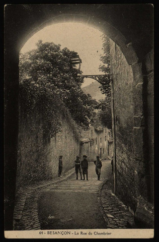 Besançon - La Rue du Chambrier [image fixe]