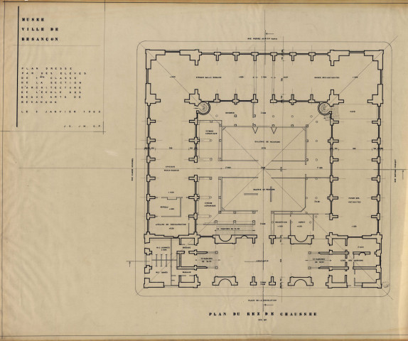 Musée des Beaux-Arts, projet d'aménagement conçu par les élèves de l'Ecole des Beaux-Arts de Besançon le 5 janvier 1965 : plan du rez-de-chaussée, du 1er étage, coupes transversale et longitudinale (calques).