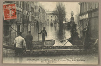 Besançon - Inondations de Janvier 1910 - Place de la Révolution - Rue des Boucheries. [image fixe] , 1904/1910