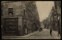 Besançon - La Grande-Rue [image fixe] , Besançon : Edition des Docks Franc-Comtois, 1912-1930