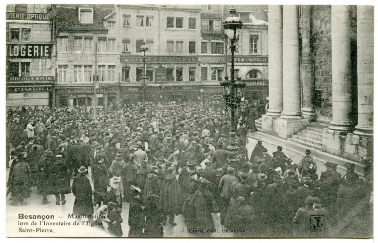 Besançon - Manifestation lors de l'inventaire de l'Eglise Saint-Pierre [image fixe] , Besançon : J. Liard, édit, 1906
