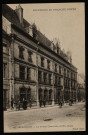 Besançon - Besançon - Le Palais Granvelle (1535-1540) [image fixe] , 1903/1930