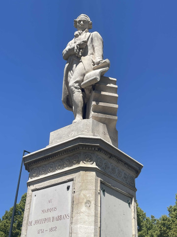 Monument ; Monument à Jouffroy d'Abbans