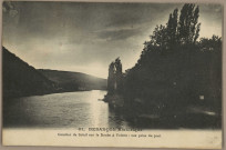 Coucher de Soleil sur le Doubs à Velotte ; vue prise du pont [image fixe] , Paris : I. P. M., 1904/1913