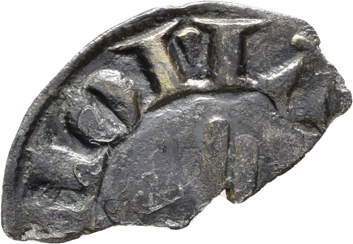 874.1.93.10 - pièce de monnaie (fragment) ; denier estevenant
