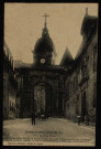 La Porte Noire [image fixe] , Besançon : Cliché Ch. Leroux, 1910/1930