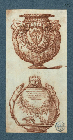 Vase antique décoré