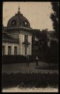 Besançon - Besançon - Le Funiculaire - Vue prise du jardin des Bains. [image fixe] , 1904/1925