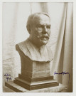 Photographie du buste en bois de Jean Jeanneney [image fixe]  : , 1924
