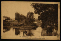Besançon - L'Ile des Moineaux et le Pont de la République vus de Micaud [image fixe] , Besançon : I. P. M. Paris, 1904/1930