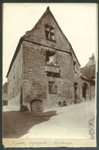 Besançon. Hôtel Jouffroy (1, rue du Grand-Charmont ; 2, rue du Petit-Charmont)