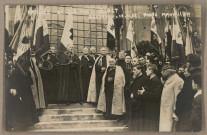 [Arrivé de S. E. Mgr BINET - Besançon 17-1-28]. [image fixe] , Besançon : Photo Mauvillier, 1904/1928